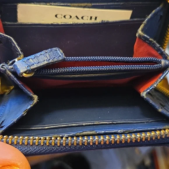 COACH Card Case - Picture 10 of 11